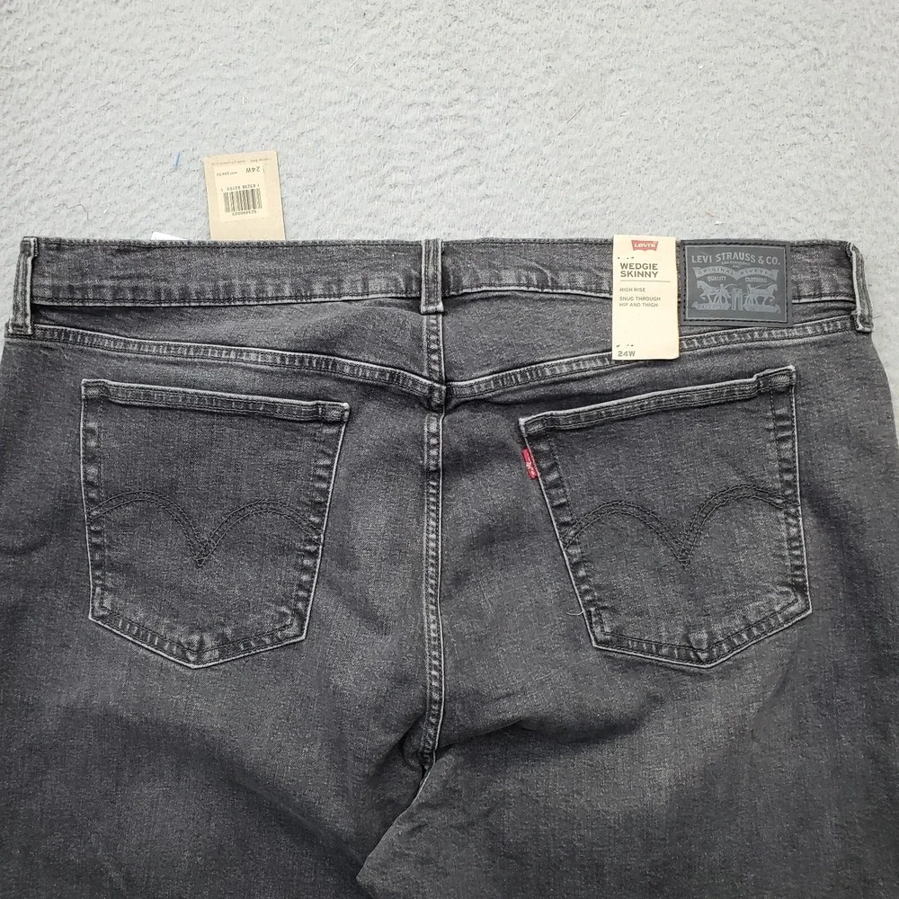 Levi's Wedgie Skinny Jeans Women 24 Black Denim High Rise Arcuate Pocket Red Tab